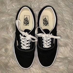 BLACK AUTHENTIC VANS